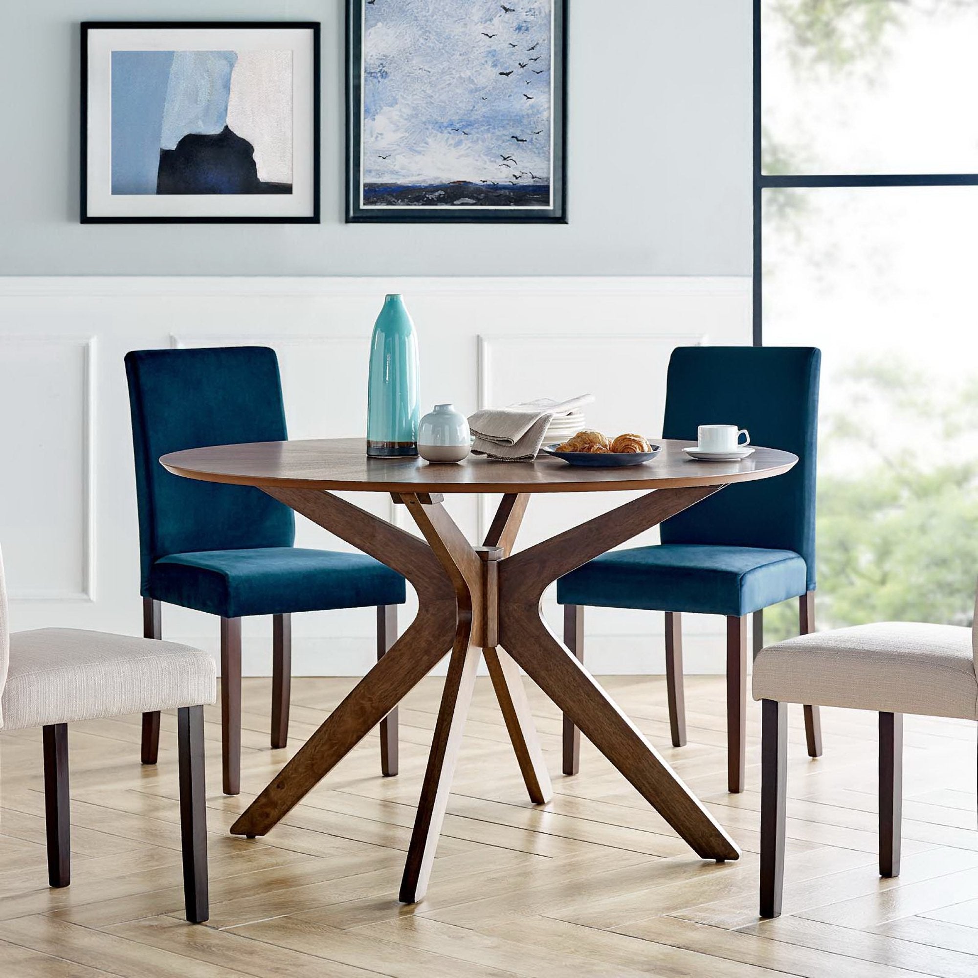 Crossroads 47″ Round Wood Dining Table view 8