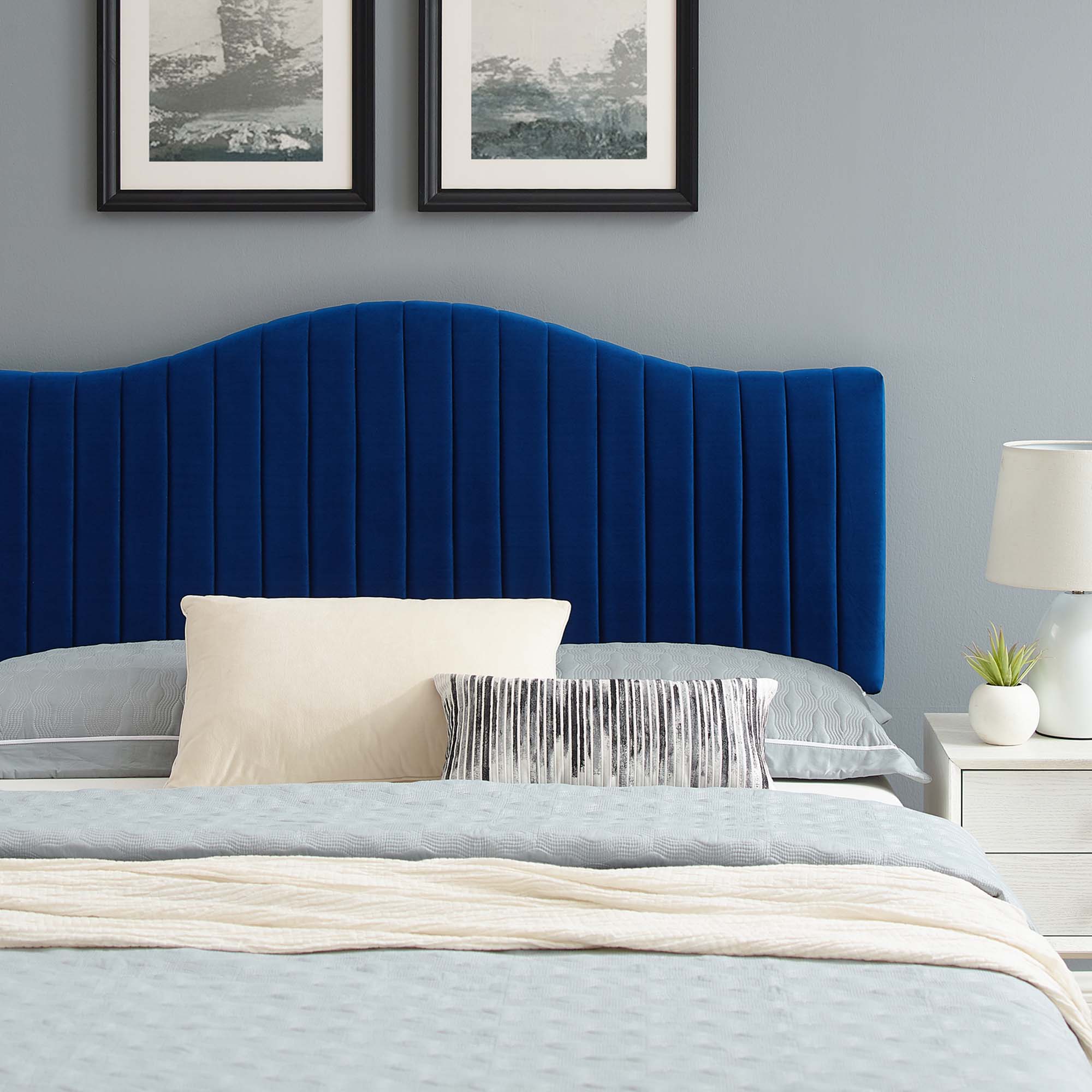 Juniper Channel Tufted Performance Velvet Platform Bed With Black Wood Legs view 5