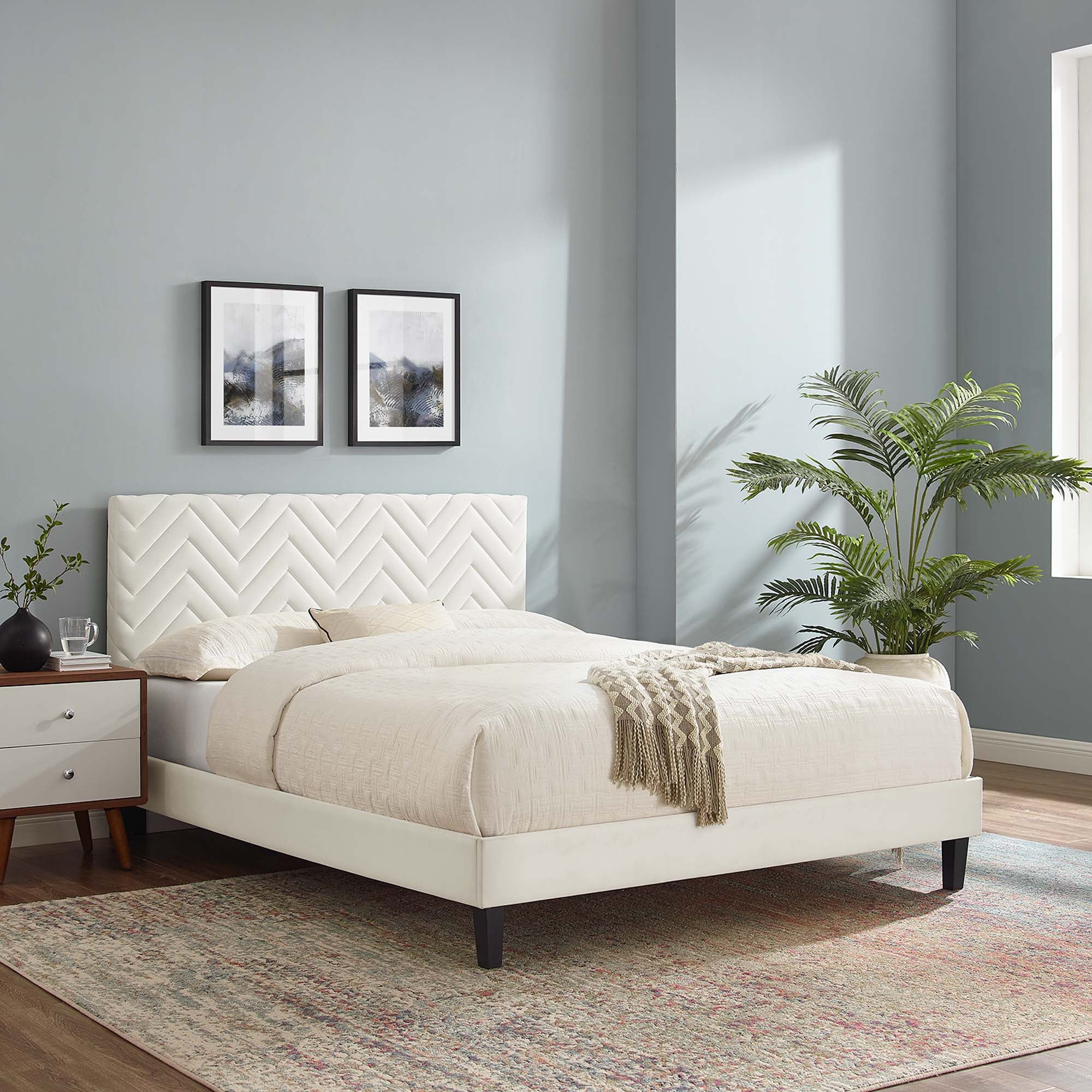 Leah Chevron Tufted Performance Velvet Platform Bed With Black Wood Legs view 2