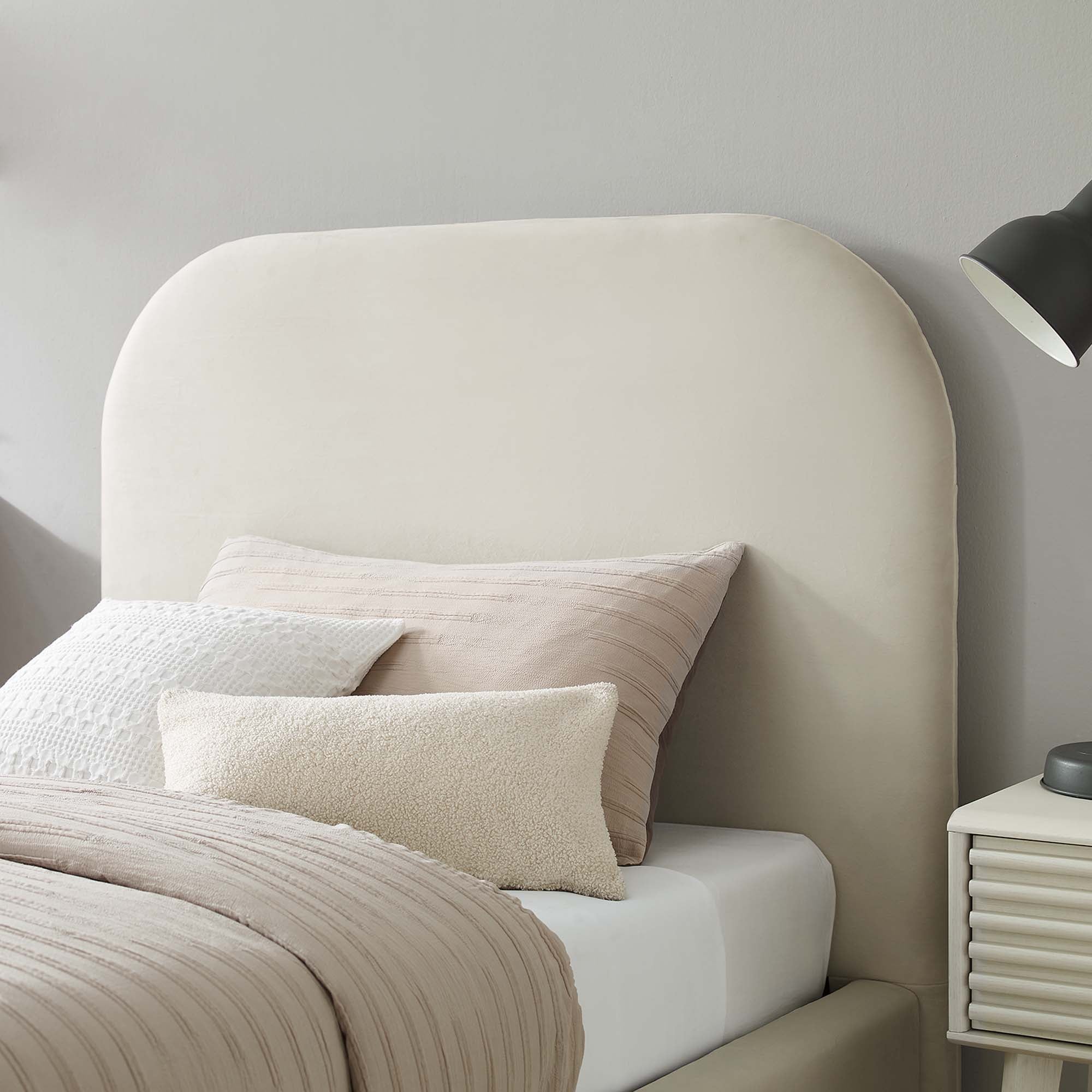 Keynote Performance Velvet Curved Platform Bed view 5